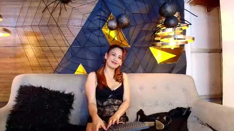 Snapshot of maxx_caprice chatting on October 28, 2025, 2:59 am gabby online show from October 28, 2025, 2:59 am