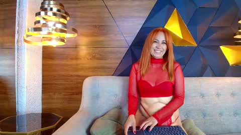 Snapshot of maxx_caprice chatting on November 21, 2025, 3:16 am gabby online show from November 21, 2025, 3:16 am