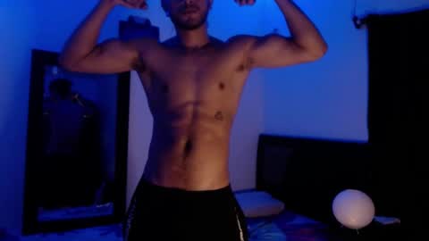 Snapshot of maxximus_10 chatting on January 19, 2025, 7:25 am maxximus_10 online show from January 19, 2025, 7:25 am