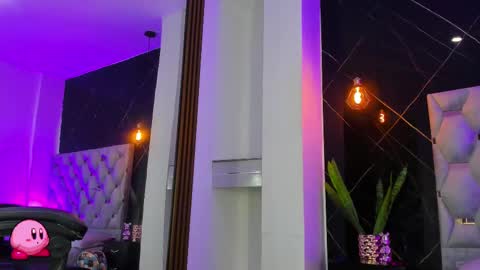 bunny black   online show from February 9, 2025, 12:17 am