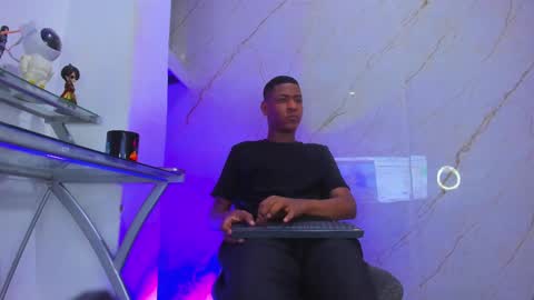 bunny black   online show from February 24, 2025, 8:58 pm