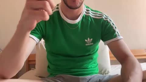 MaxXxurbate online show from March 22, 2026, 11:46 am