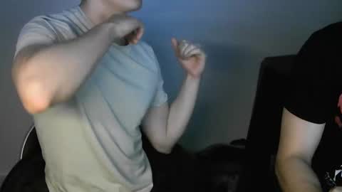 maxxxy99 online show from January 4, 2025, 3:18 am