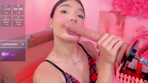 Snapshot of may_fox_ chatting on May 26, 2026, 8:49 pm May online show from May 26, 2026, 8:49 pm