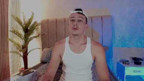 Snapshot of may_lyonheart chatting on July 8, 2026, 1:10 am may lyonheart online show from July 8, 2026, 1:10 am