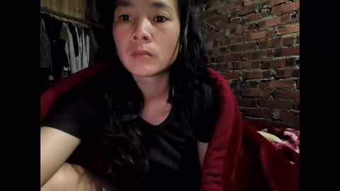 Snapshot of may_vietnamese chatting on February 16, 2026, 10:17 pm may_vietnamese online show from February 16, 2026, 10:17 pm