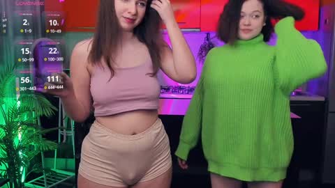 Snapshot of may_wow chatting on December 14, 2024, 7:14 pm Katrin online show from December 14, 2024, 7:14 pm