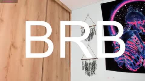 Snapshot of maya__fox chatting on February 15, 2025, 1:10 am OF mayitta19 online show from February 15, 2025, 1:10 am