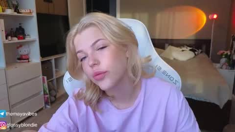 Maya online show from April 13, 2026, 4:18 am