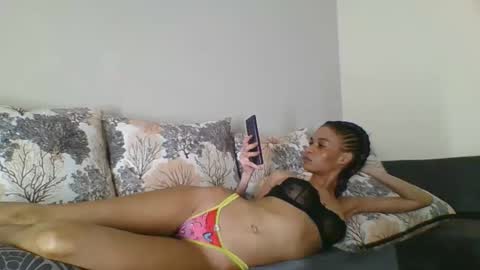 maya online show from October 14, 2025, 6:42 pm