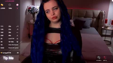 Snapshot of maya_mils chatting on November 13, 2025, 1:48 am Maya Mils online show from November 13, 2025, 1:48 am