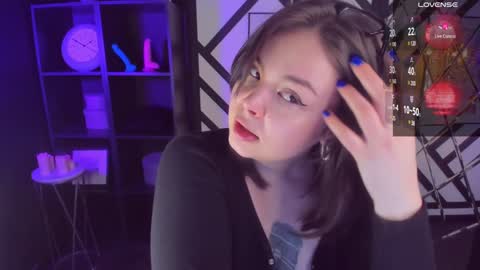 Snapshot of maya_muse chatting on January 15, 2025, 9:02 am Woman online show from January 15, 2025, 9:02 am