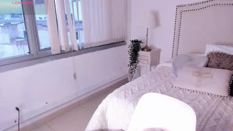 Mayajhons online show from March 20, 2026, 11:37 am