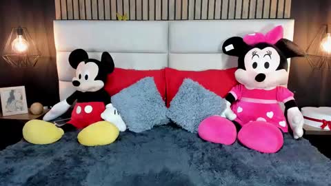 Nicolle Ruselle   Hello my lovely  schedule for great fun from  630 am and end 800 pm Colombian time I wait for you online show from February 28, 2025, 7:35 pm