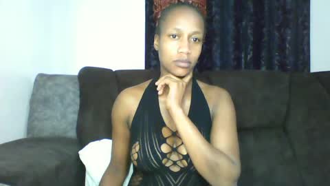 Snapshot of mayasmiley_ chatting on July 7, 2026, 6:47 am prettydoll online show from July 7, 2026, 6:47 am