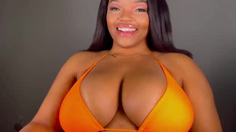 MayBabi online show from January 31, 2025, 11:46 am