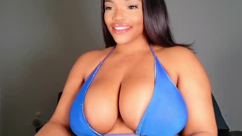 MayBabi online show from February 22, 2025, 12:19 pm