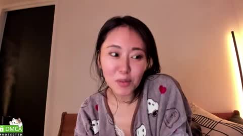 Snapshot of maybenanako chatting on February 22, 2026, 12:01 am Nanako online show from February 22, 2026, 12:01 am