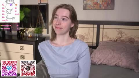 Snapshot of maydaedgin chatting on September 20, 2025, 7:04 pm Violet online show from September 20, 2025, 7:04 pm