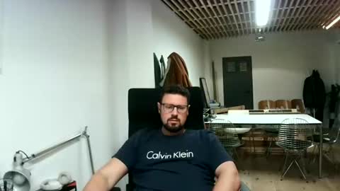 mayde4thbwu online show from August 1, 2026, 8:52 pm
