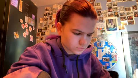 Rose online show from April 8, 2026, 4:12 am