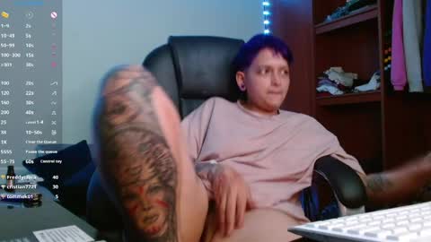 Mayle kan online show from May 8, 2026, 1:33 am