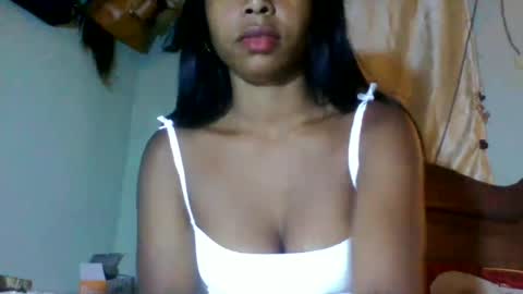 Snapshot of mayolu586 chatting on June 22, 2026, 10:56 am Maya online show from June 22, 2026, 10:56 am