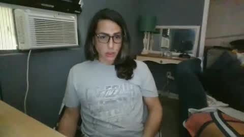 diana doll online show from October 7, 2025, 8:06 pm