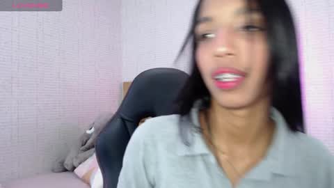 Snapshot of mayroberts chatting on February 25, 2025, 12:34 pm MAY online show from February 25, 2025, 12:34 pm