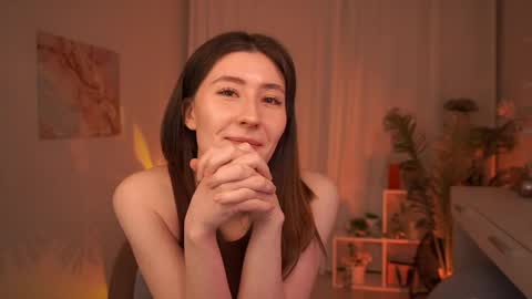  May  online show from April 17, 2026, 5:32 am