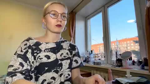 Snapshot of mayspagnolia chatting on March 16, 2026, 3:16 pm olivia online show from March 16, 2026, 3:16 pm