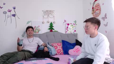 Snapshot of mayte_hot_ chatting on December 17, 2025, 8:37 pm mayte_hot_ online show from December 17, 2025, 8:37 pm