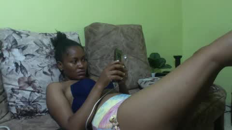 Snapshot of mayumi02 chatting on March 4, 2025, 2:06 am mayumi02 online show from March 4, 2025, 2:06 am