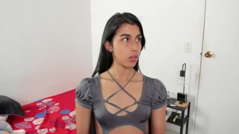 Snapshot of mazikeen_18 chatting on May 7, 2026, 1:49 pm mazikeen_18 online show from May 7, 2026, 1:49 pm