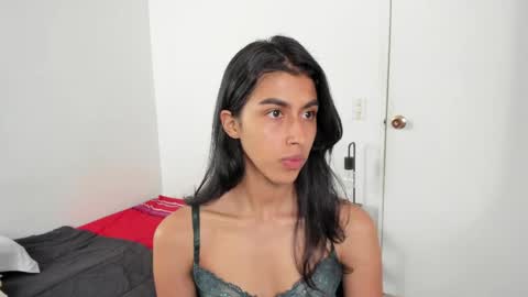 Snapshot of mazikeen_18 chatting on May 12, 2026, 1:19 pm mazikeen_18 online show from May 12, 2026, 1:19 pm