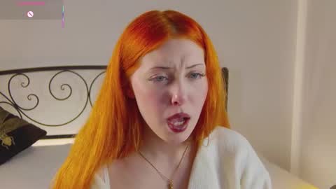 Snapshot of mazymayes chatting on November 10, 2025, 9:58 pm Mazy online show from November 10, 2025, 9:58 pm