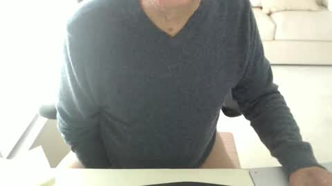 Snapshot of mbeastie chatting on February 3, 2026, 4:12 pm Beastie online show from February 3, 2026, 4:12 pm