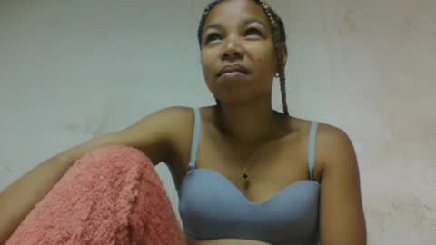 mbotyfeliciaa online show from January 10, 2026, 7:10 am