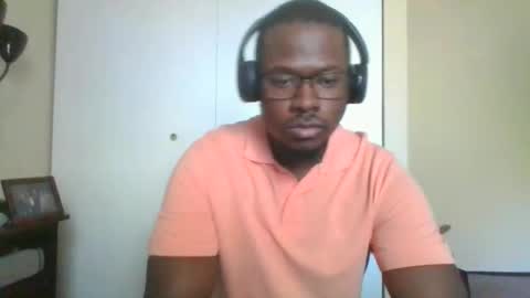 Mark online show from October 16, 2025, 3:57 pm