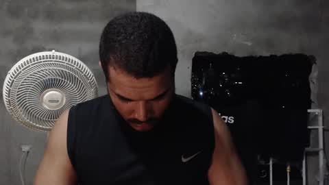 Mcgregor online show from November 12, 2025, 2:12 am