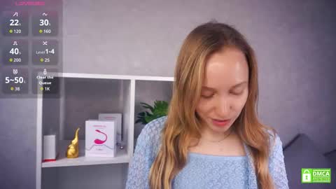 Snapshot of mckenziedyen chatting on November 19, 2025, 6:46 am Mary online show from November 19, 2025, 6:46 am