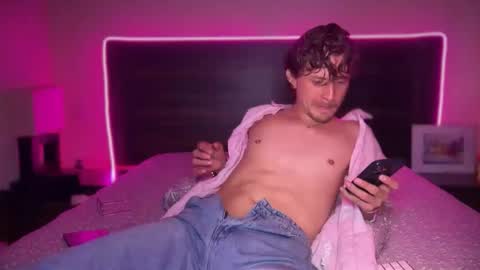 mcklister online show from March 25, 2026, 12:44 pm