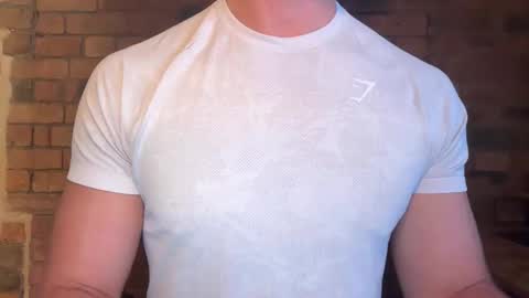 Snapshot of mcr8080 chatting on January 6, 2026, 7:28 pm mcr8080 online show from January 6, 2026, 7:28 pm