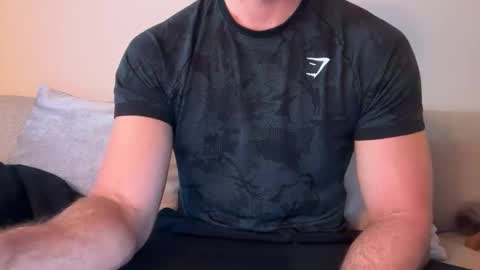 Snapshot of mcr8080 chatting on January 11, 2026, 8:25 pm mcr8080 online show from January 11, 2026, 8:25 pm