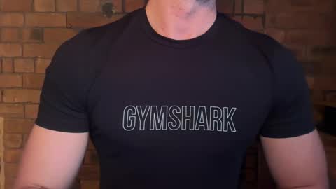 Snapshot of mcr8080 chatting on January 17, 2026, 7:02 am mcr8080 online show from January 17, 2026, 7:02 am