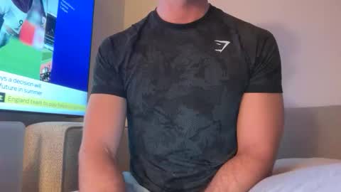 Snapshot of mcr8080 chatting on February 7, 2026, 8:18 am mcr8080 online show from February 7, 2026, 8:18 am