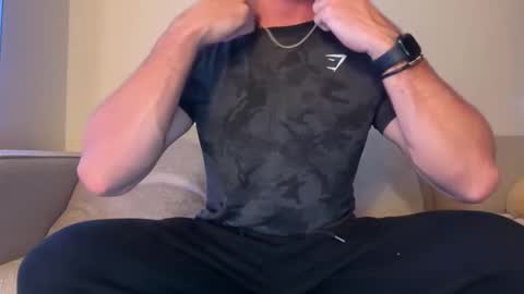 Snapshot of mcr8080 chatting on February 11, 2026, 8:03 pm mcr8080 online show from February 11, 2026, 8:03 pm