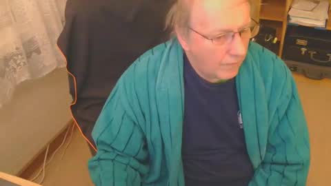 Snapshot of mcswis6 chatting on January 7, 2025, 6:48 am mcswis6 online show from January 7, 2025, 6:48 am