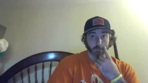 Snapshot of mdavis1six chatting on December 19, 2025, 12:50 am Davis online show from December 19, 2025, 12:50 am
