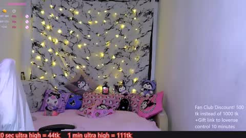 Snapshot of me_hanna chatting on December 14, 2024, 11:45 pm Hanna online show from December 14, 2024, 11:45 pm